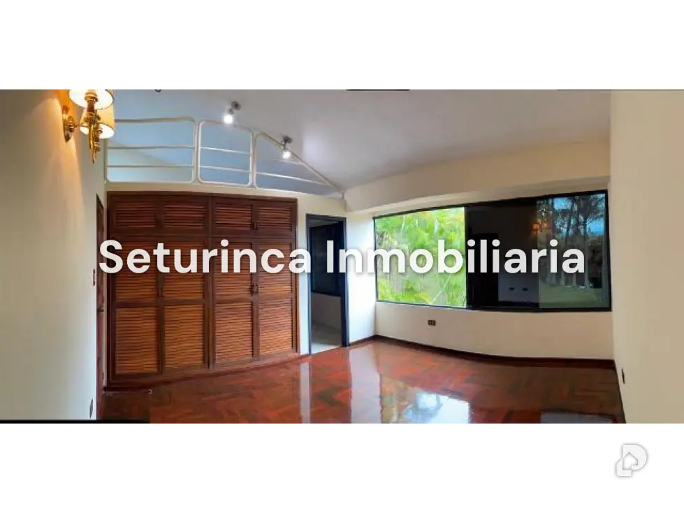 House in La Lagunita, Caracas – 6