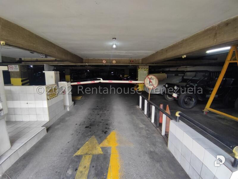 Garaje/Estacionamiento en Montalbán III, Caracas – 2