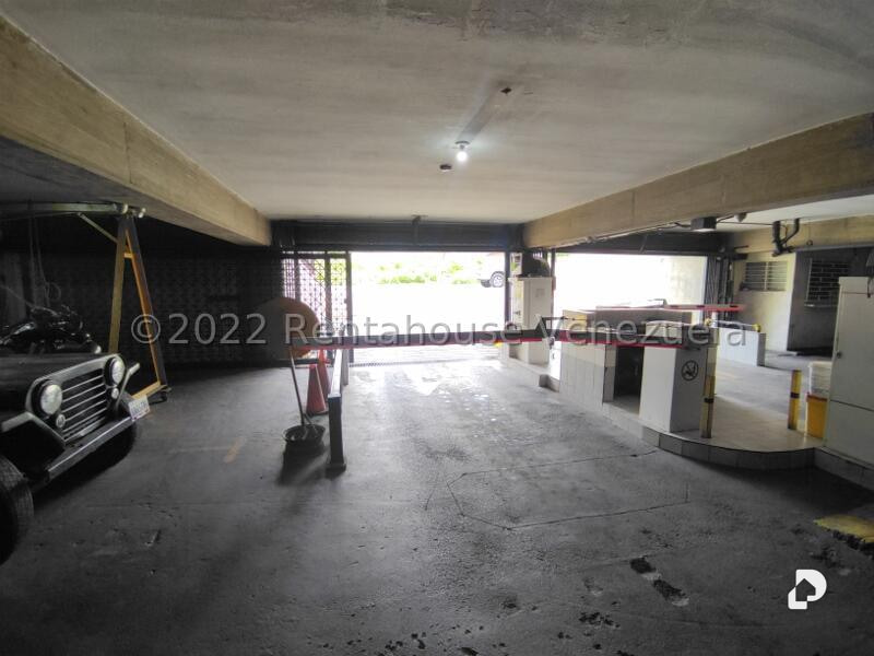 Garaje/Estacionamiento en Montalbán III, Caracas – 23