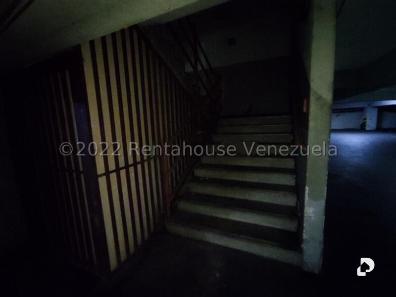 Garaje/Estacionamiento en Montalbán III, Caracas – 17