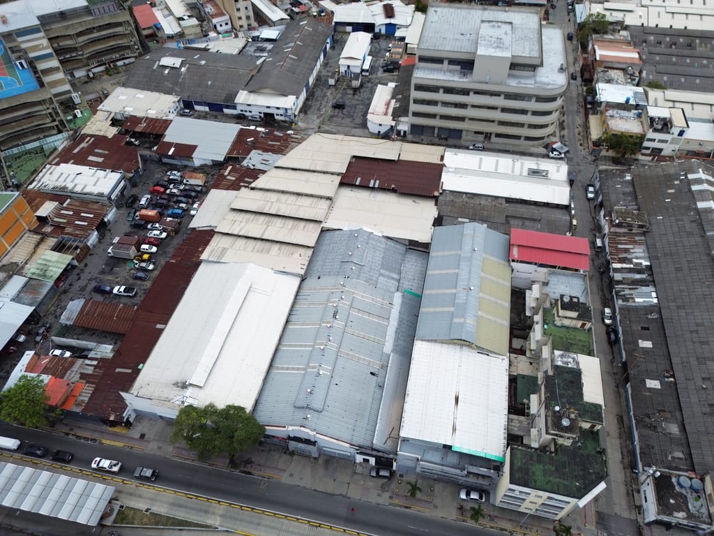 Galpón en Las Acacias, Caracas - 1