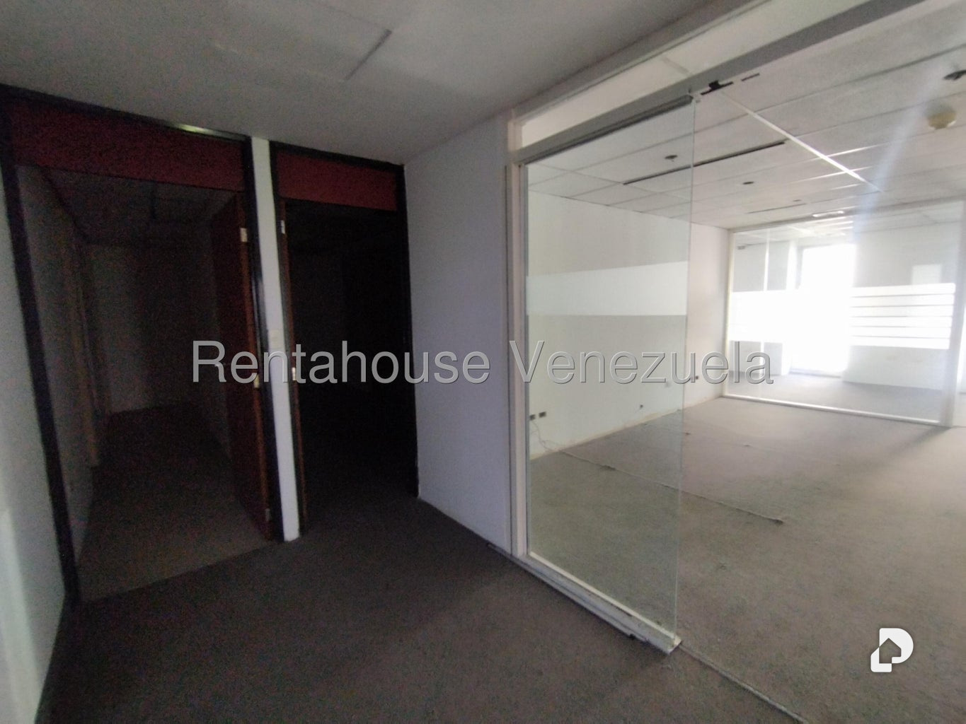 Oficina en Los Palos Grandes, Caracas