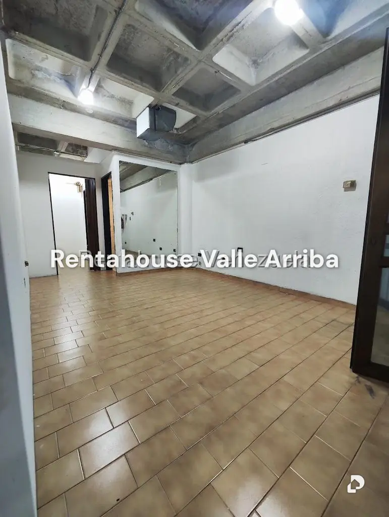 Local comercial en Los Dos Caminos, Caracas – 6