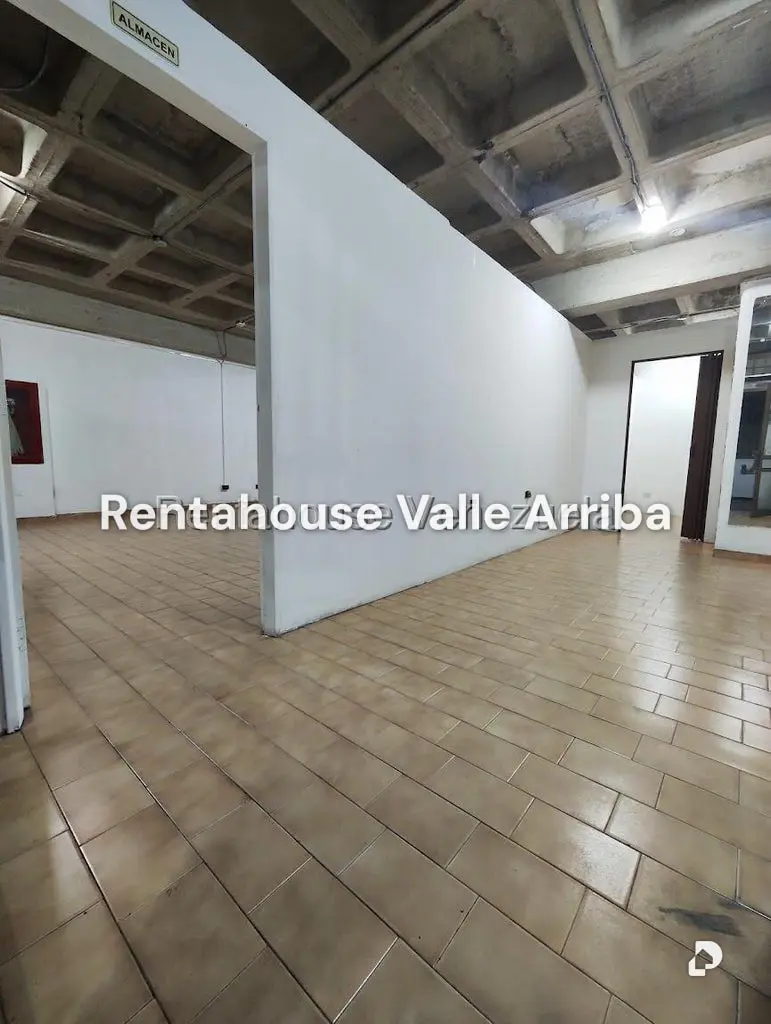 Local comercial en Los Dos Caminos, Caracas – 10