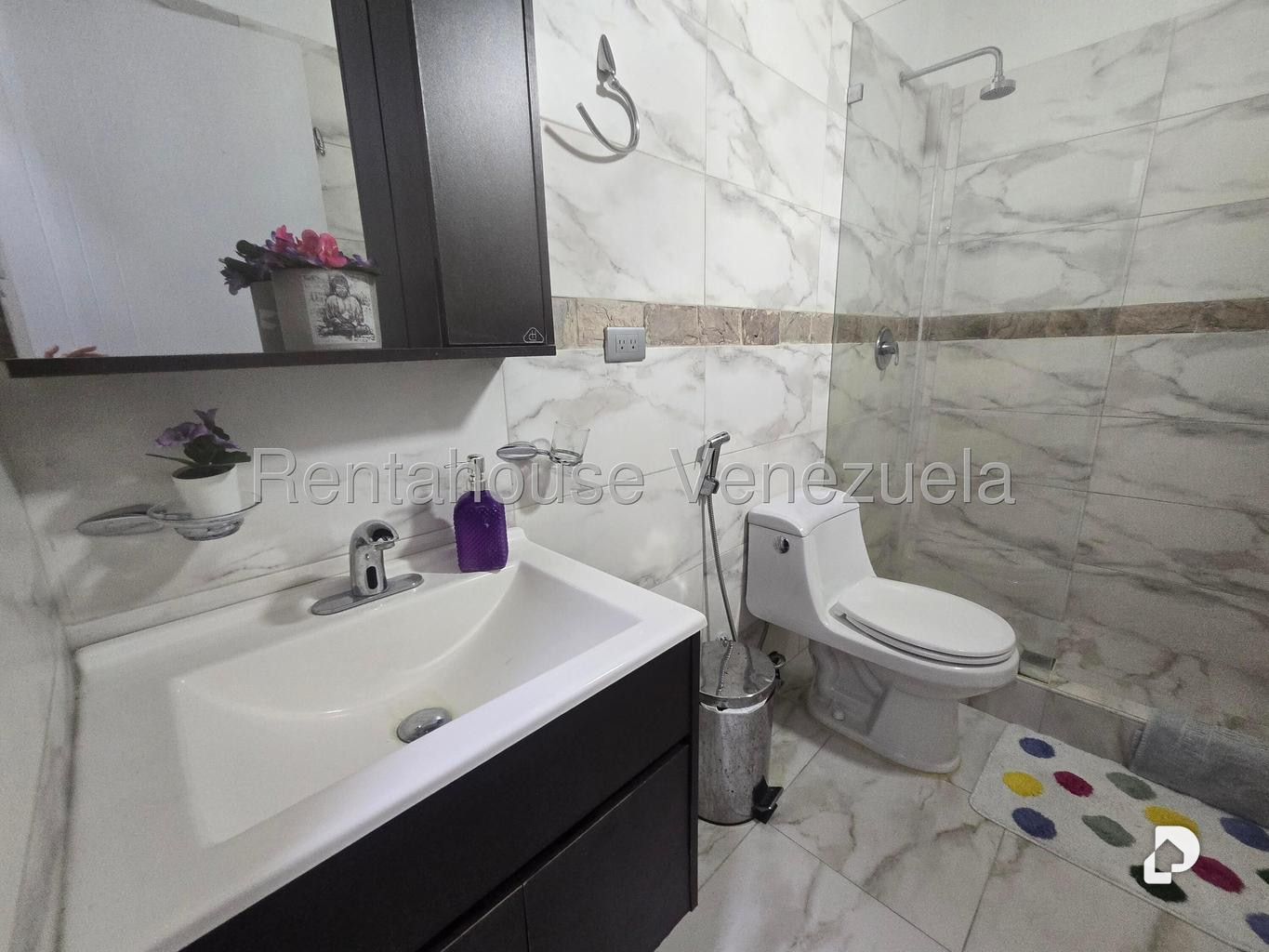Casa en Macaracuay, Caracas – 28