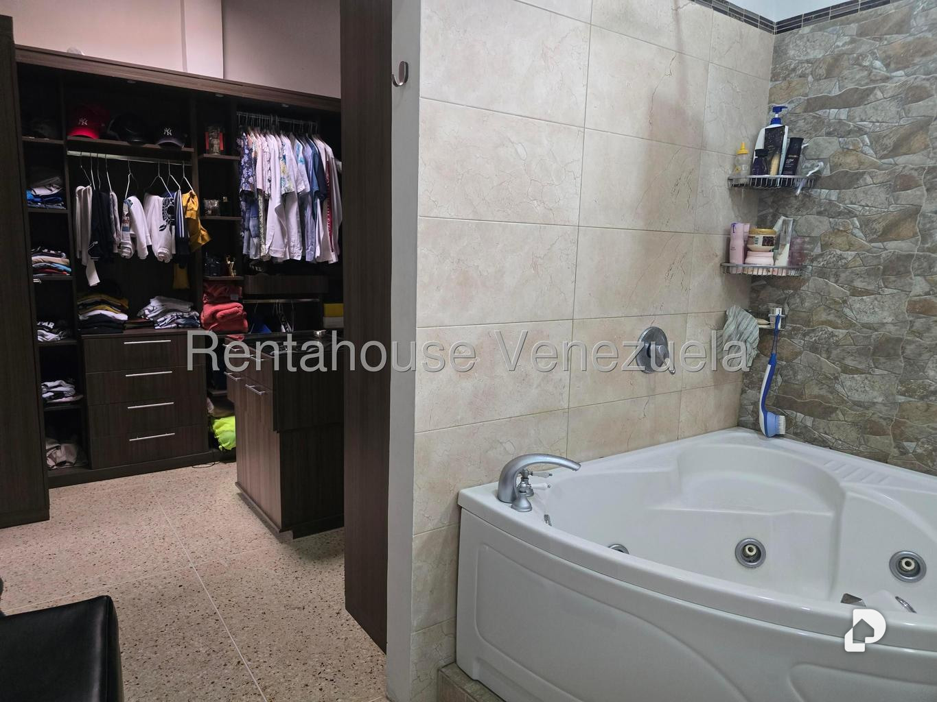 Casa en Macaracuay, Caracas – 40