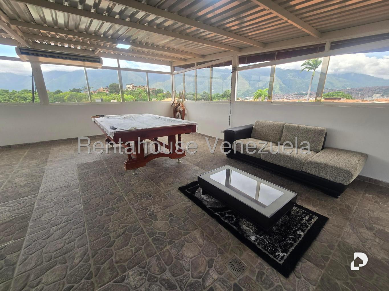 Casa en Macaracuay, Caracas – 63