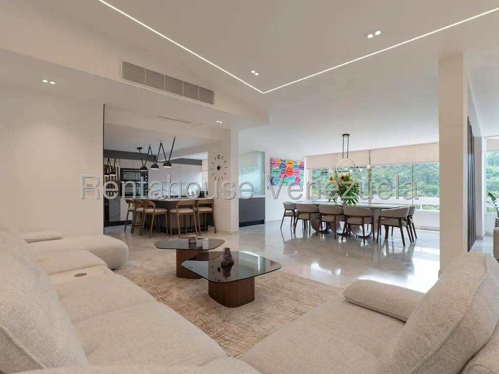 Apartamento en Las Esmeraldas, Caracas - 1