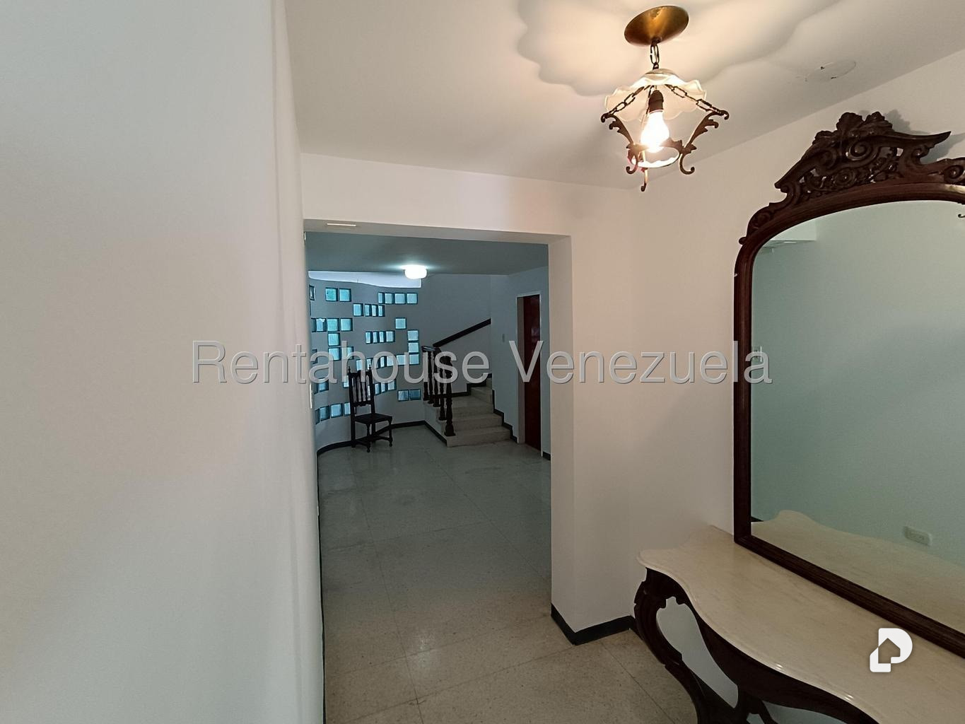 Casa en Santa Marta, Caracas – 12