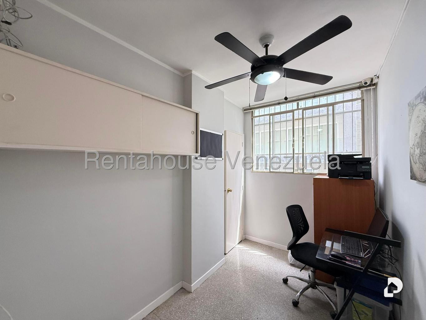Apartamento en Los Palos Grandes, Caracas – 13