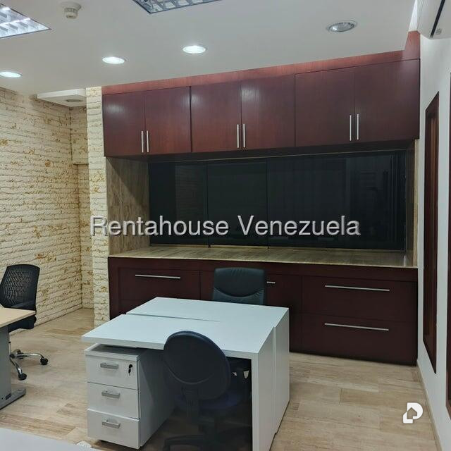 Oficina en Los Palos Grandes, Caracas – 6