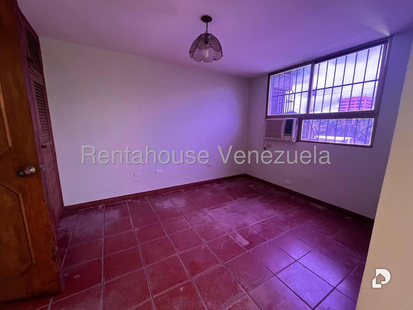 Apartamento en Guaparo, Valencia