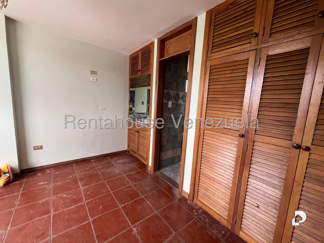 Apartamento en Guaparo, Valencia
