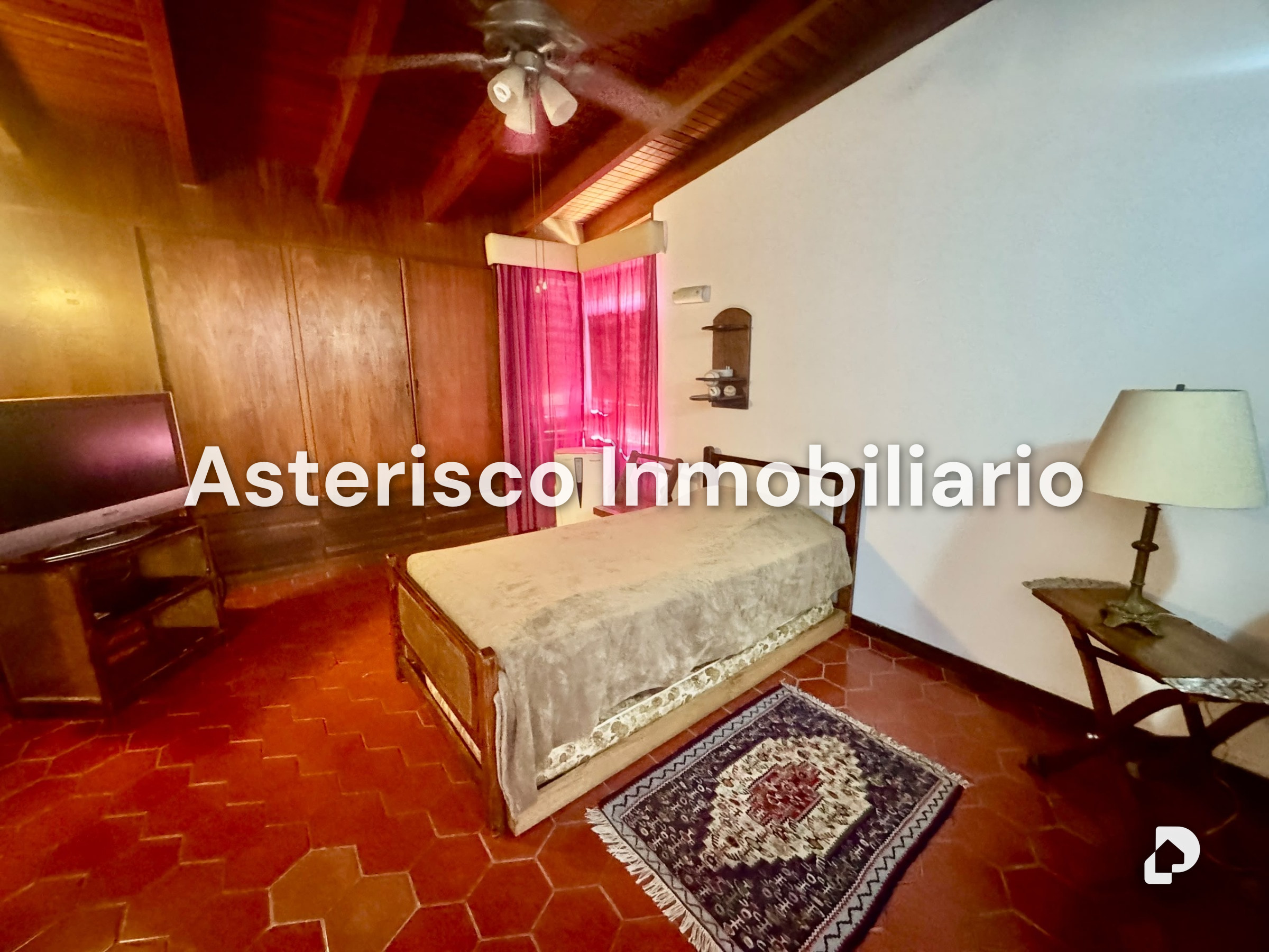Casa en San Luis, Caracas – 26