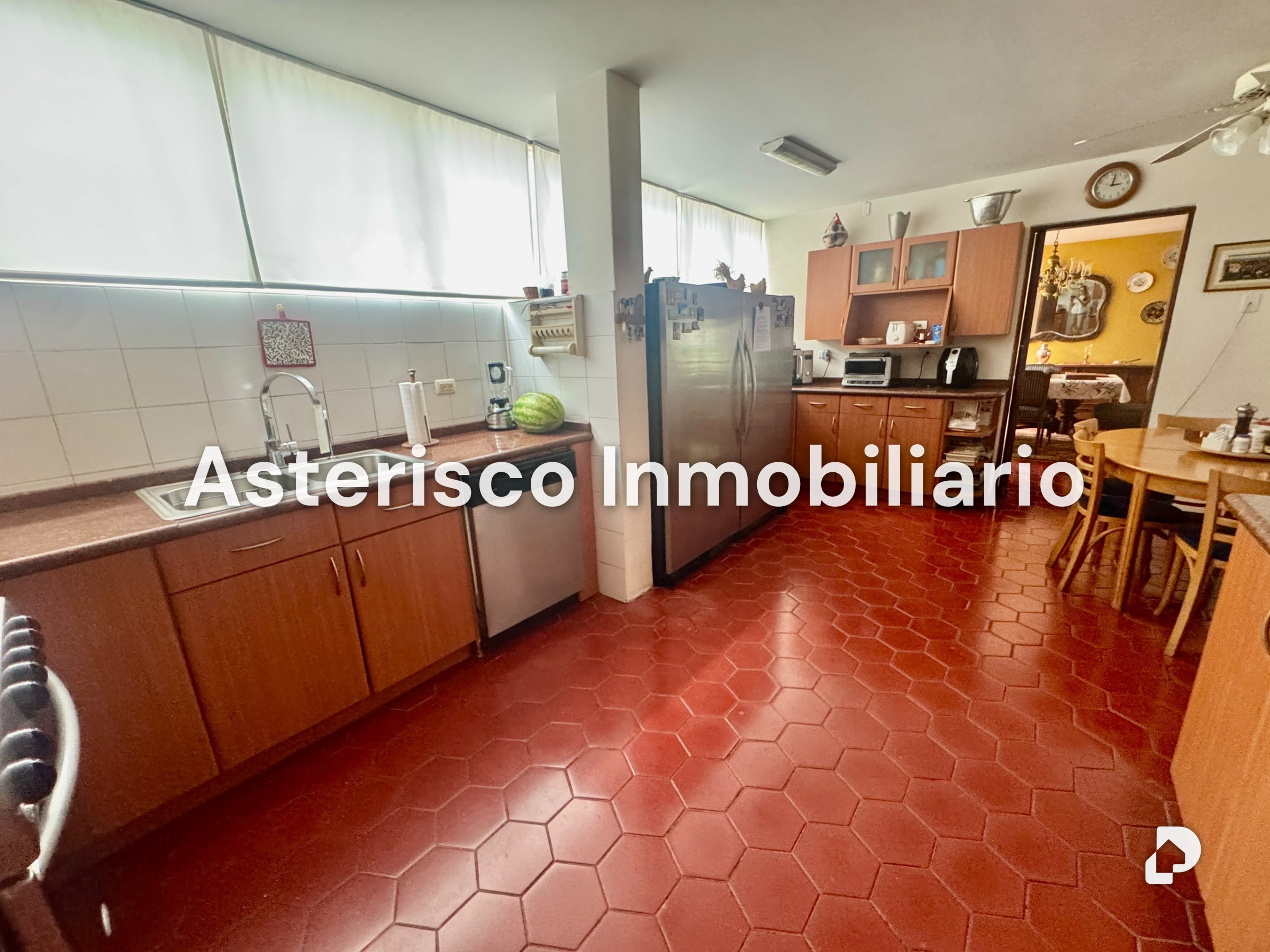 Casa en San Luis, Caracas – 12