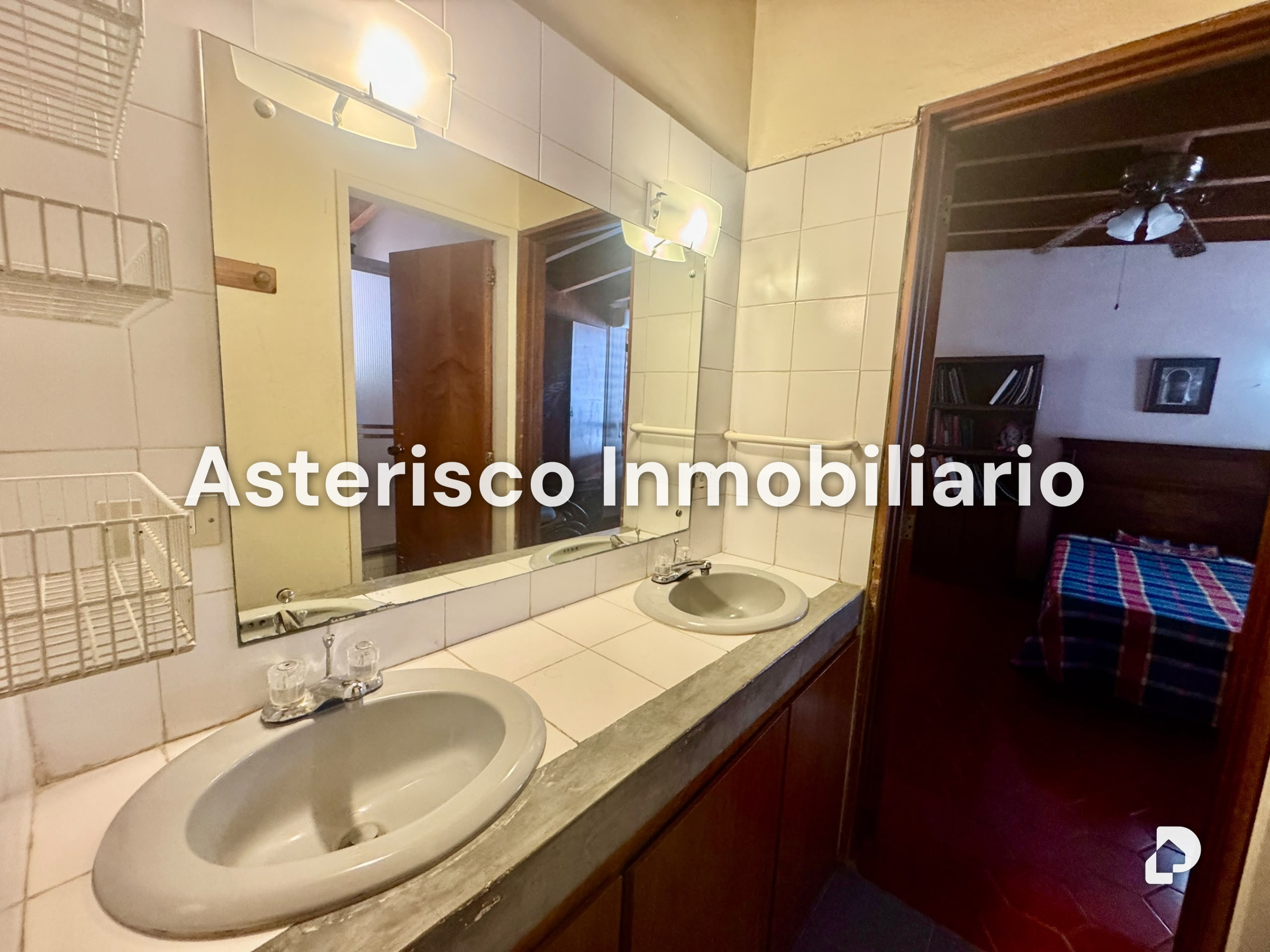 Casa en San Luis, Caracas – 27