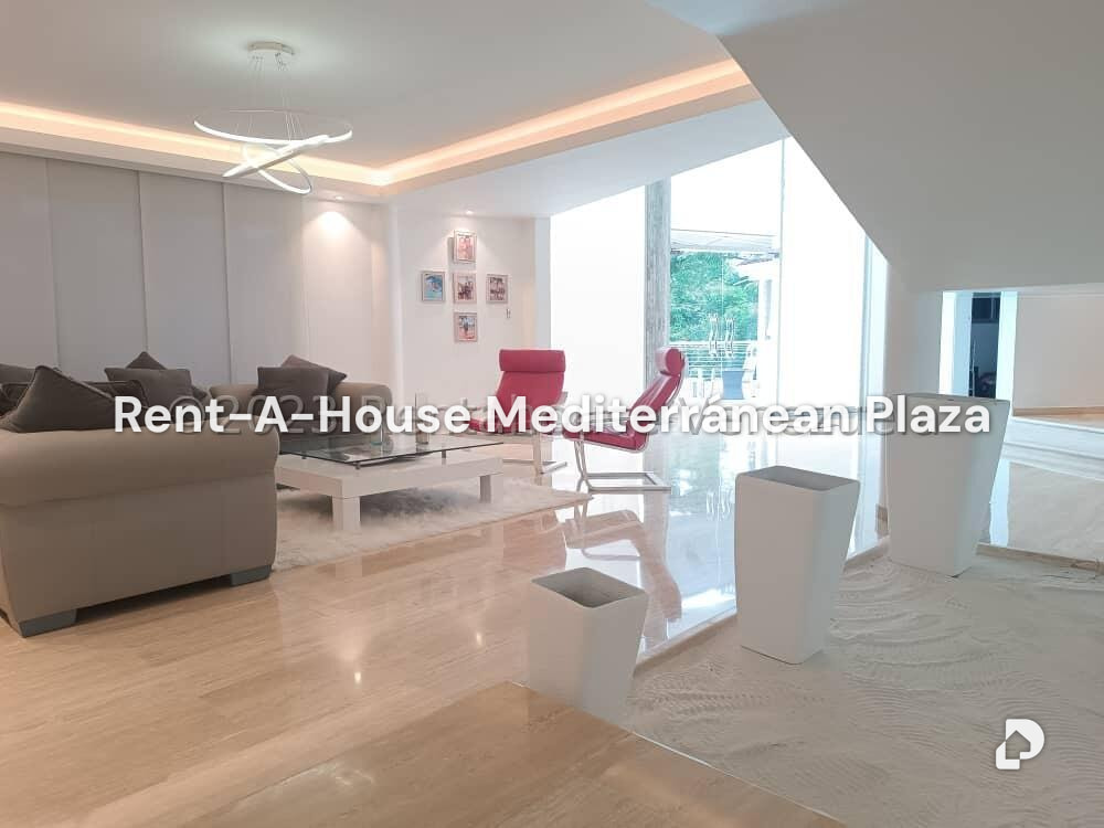 House in Altos de Guataparo, Valencia – 5