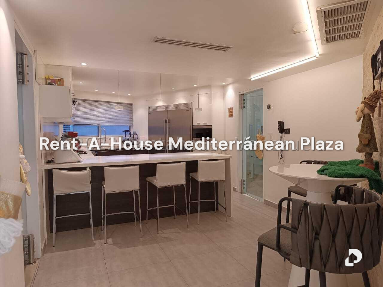 House in Altos de Guataparo, Valencia – 15
