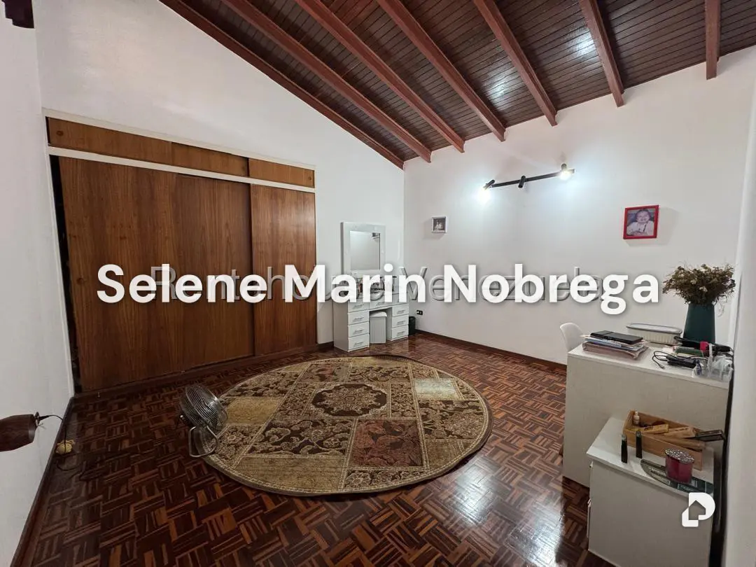 House in Alto Prado, Caracas – 27