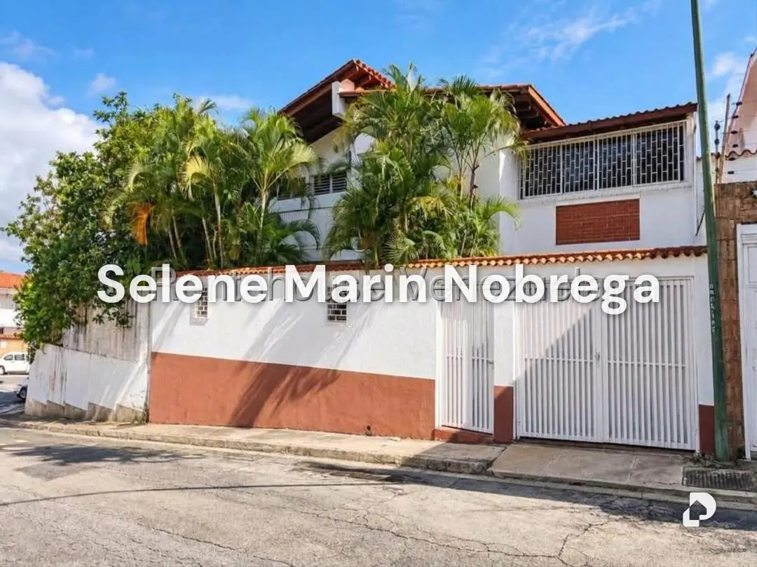House in Alto Prado, Caracas – 1
