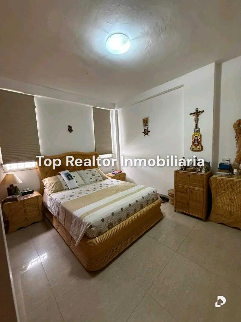 Casa en La Trinidad, Caracas – 15