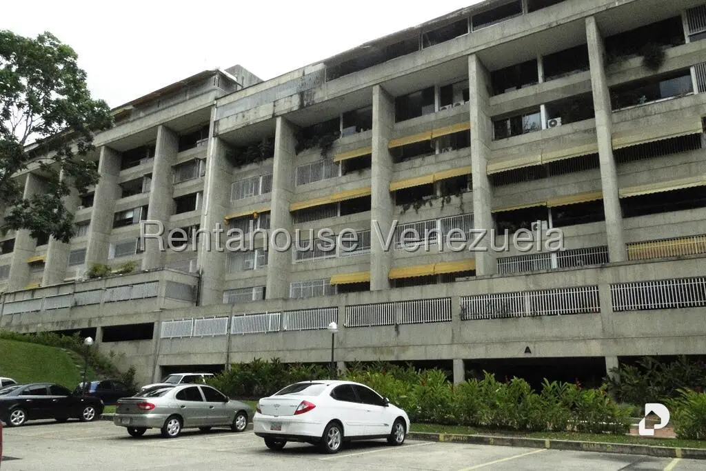Apartamento en El Cafetal, Caracas – 1