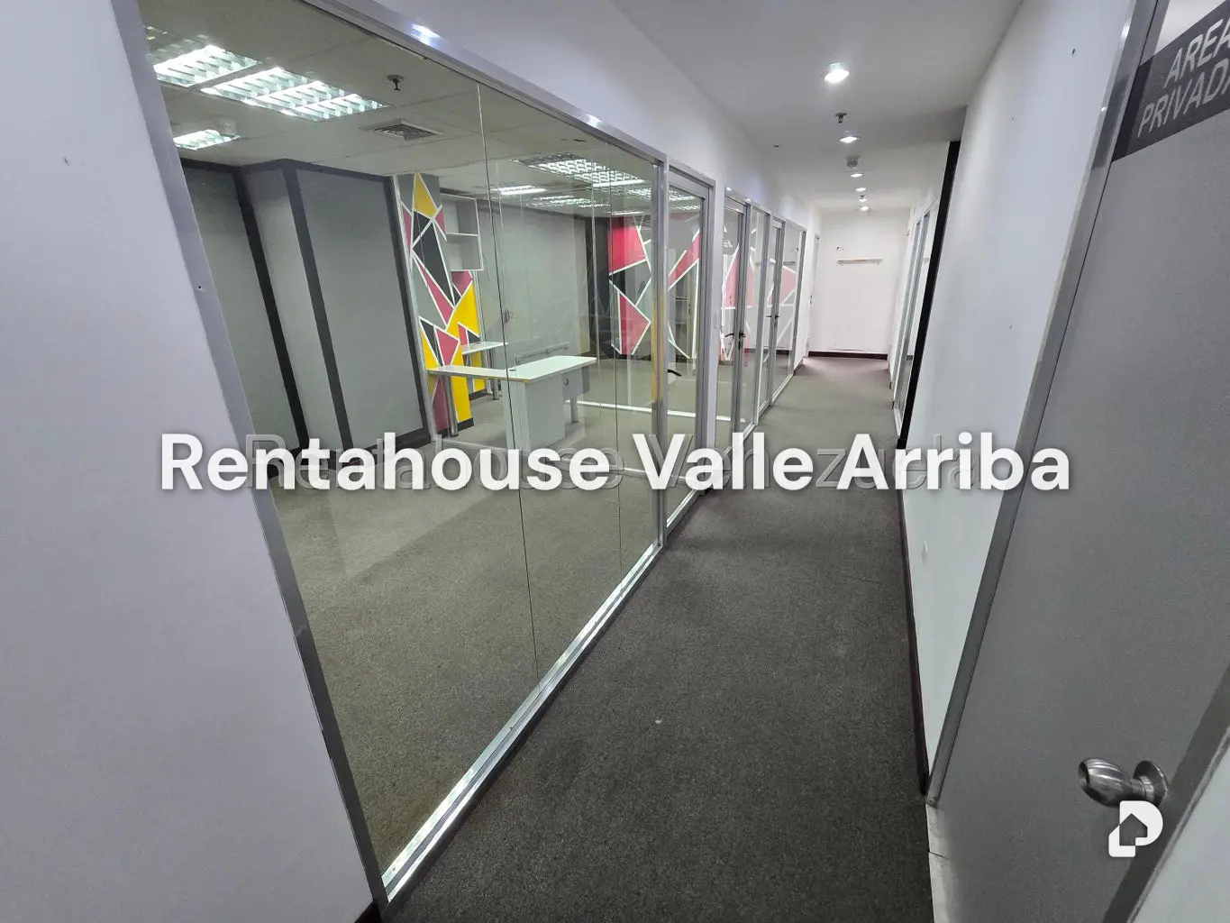Local comercial en El Recreo, Caracas – 8