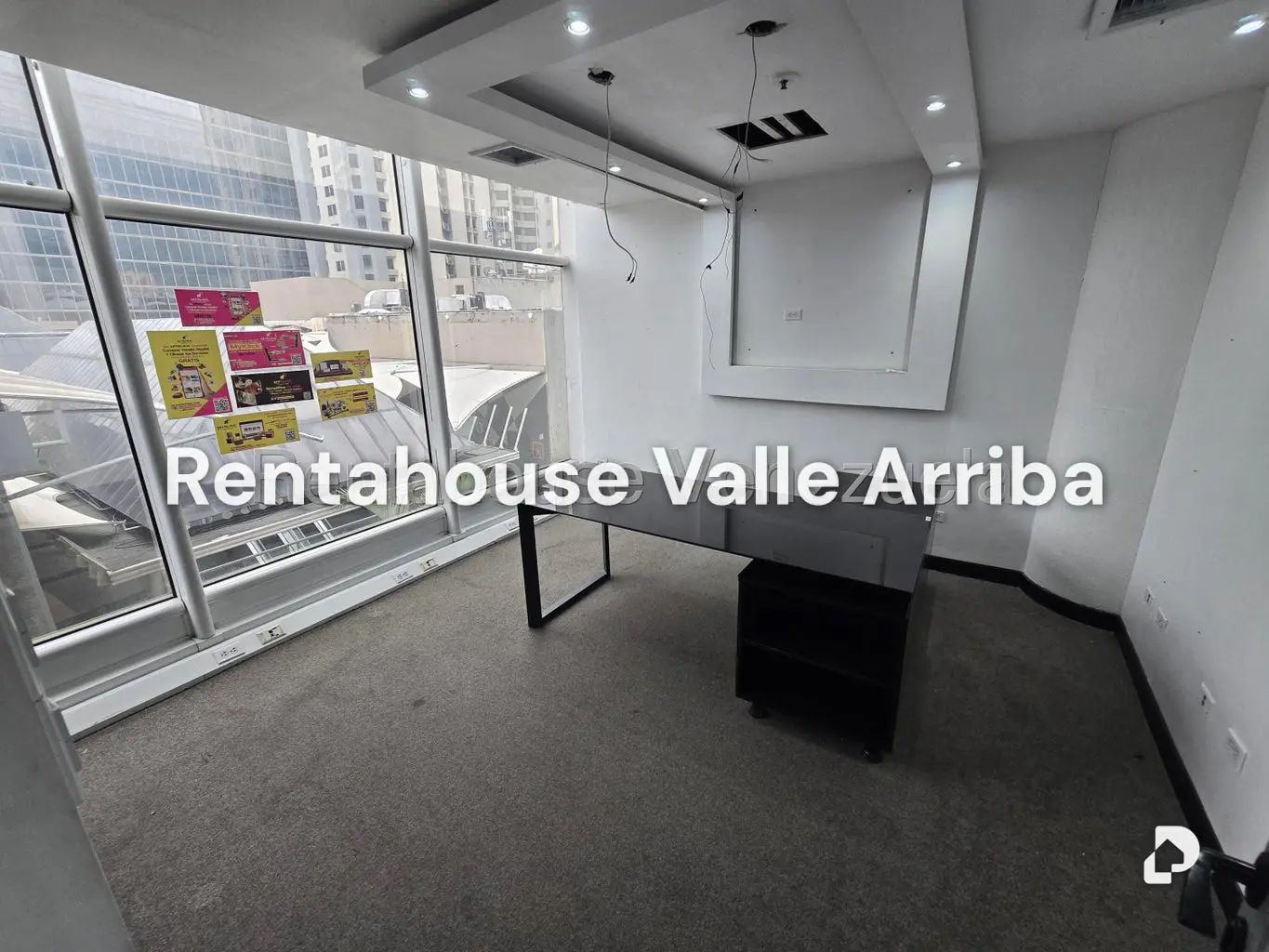 Local comercial en El Recreo, Caracas – 13