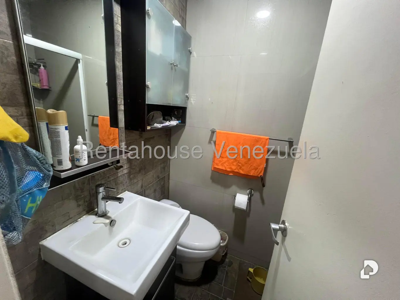 Apartamento en El Paraíso, Caracas – 11