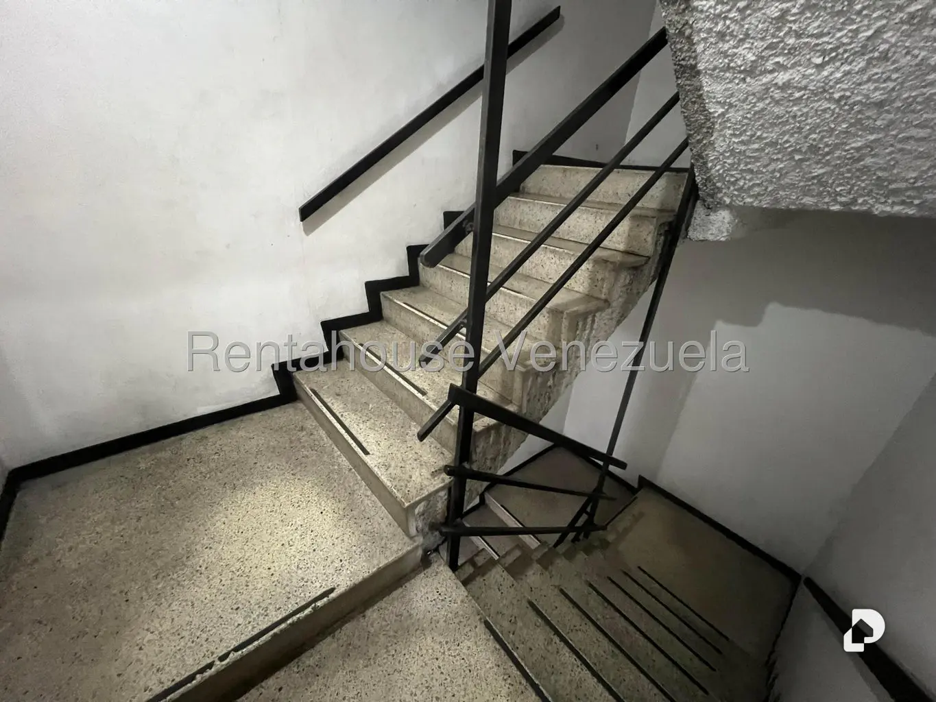 Apartamento en El Paraíso, Caracas – 18