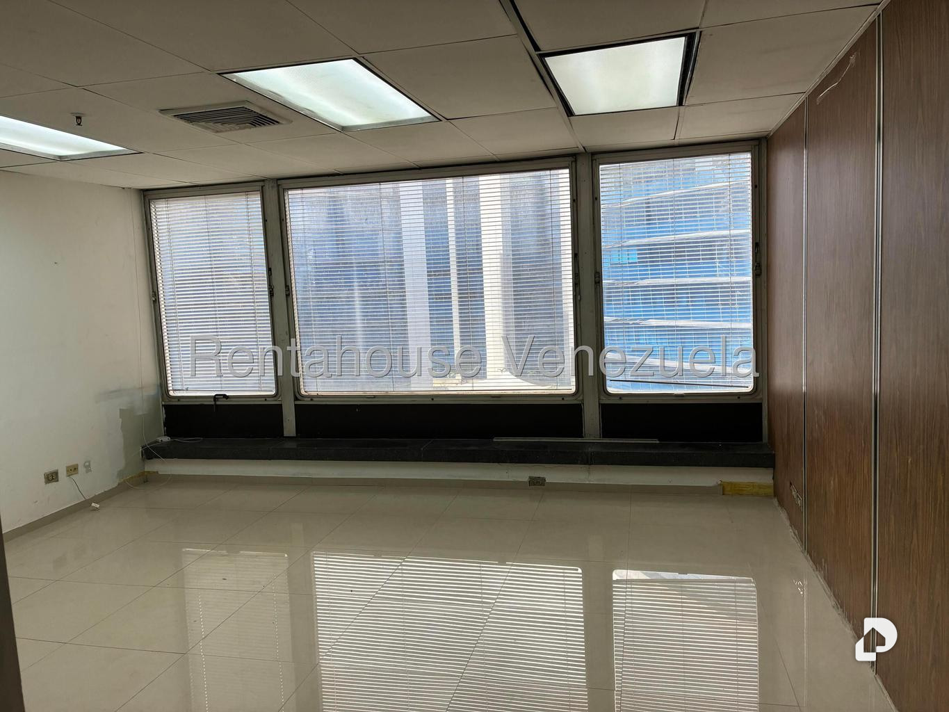Oficina en Campo Alegre, Caracas – 8