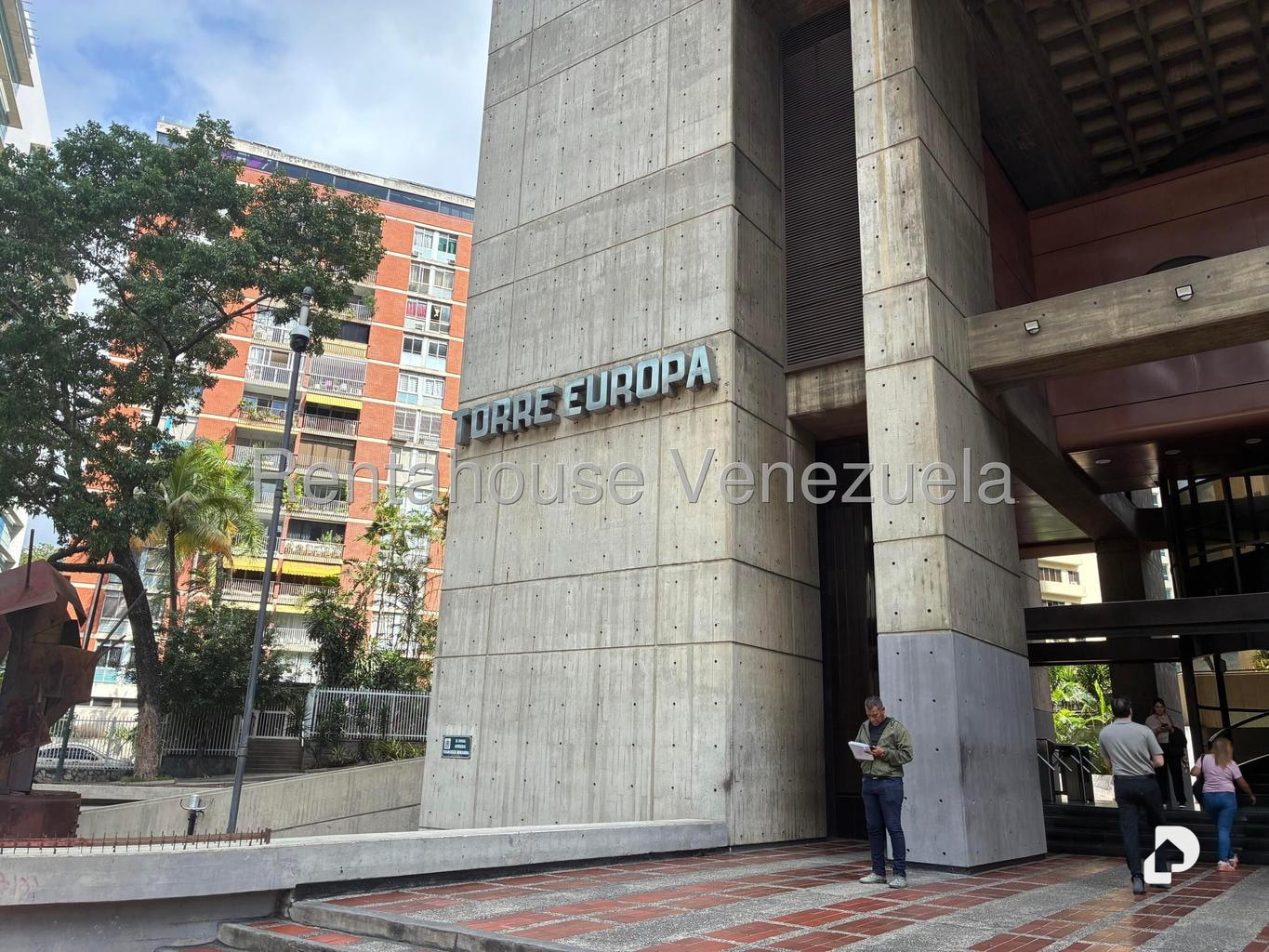 Oficina en Campo Alegre, Caracas – 2