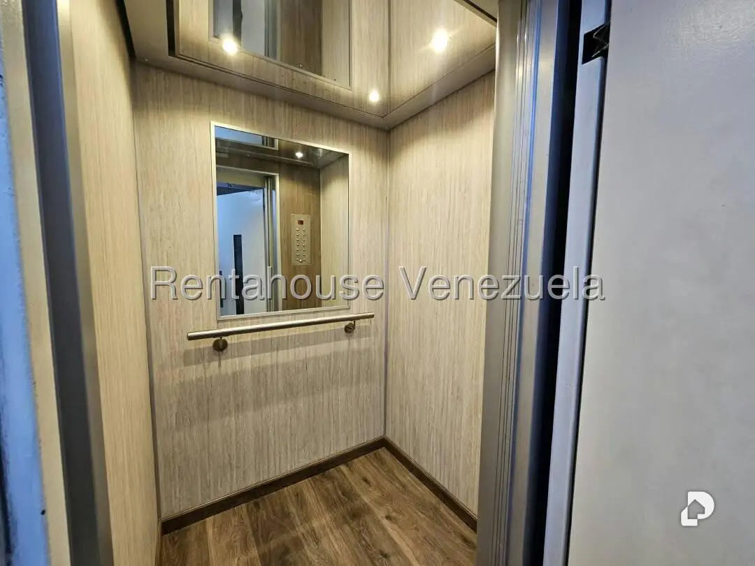 Apartamento en Chacao, Caracas – 15