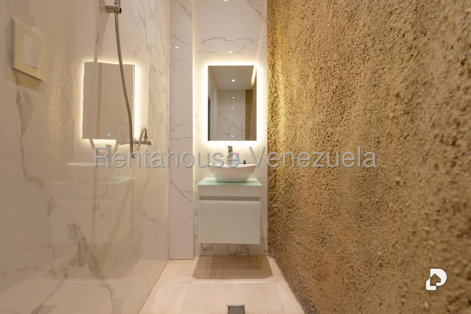 Casa en Prados del Este, Caracas – 10