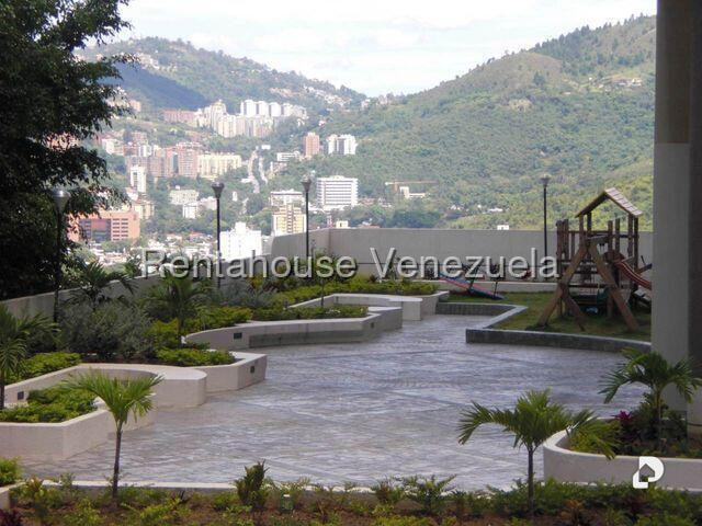 Apartamento en Lomas de Prados del Este, Caracas – 25