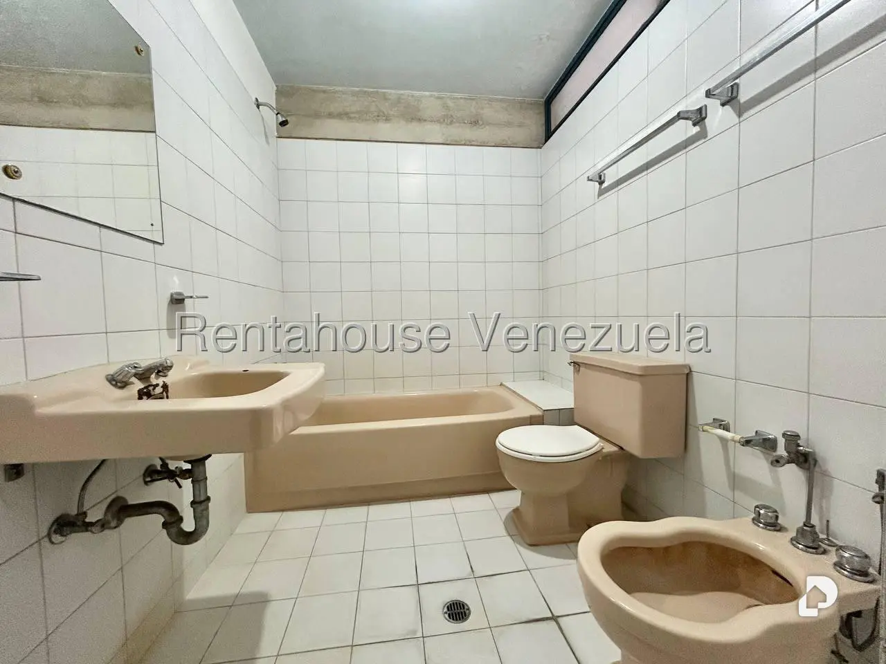Casa en Chuao, Caracas – 38