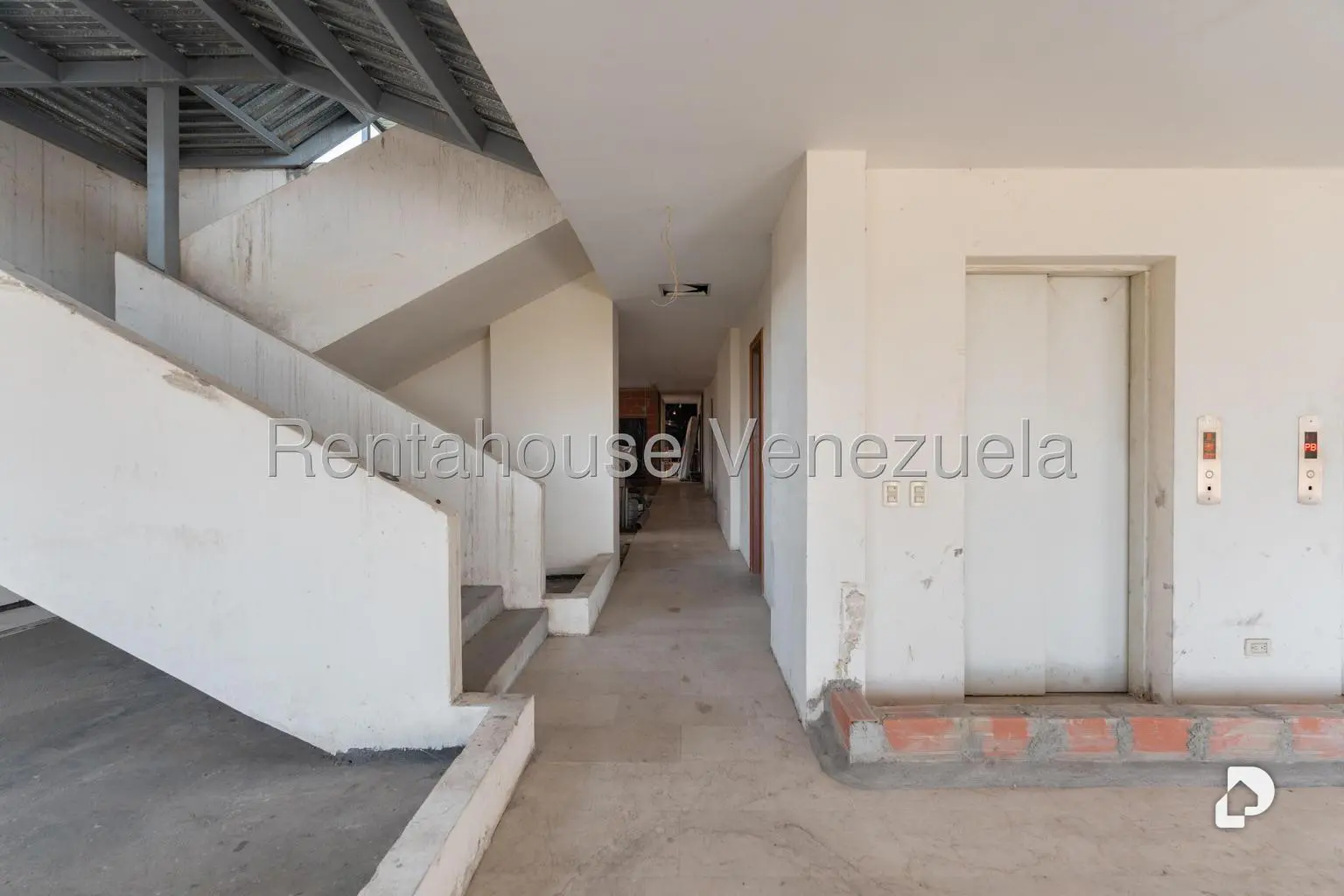 Apartamento en Campo Alegre, Caracas – 24