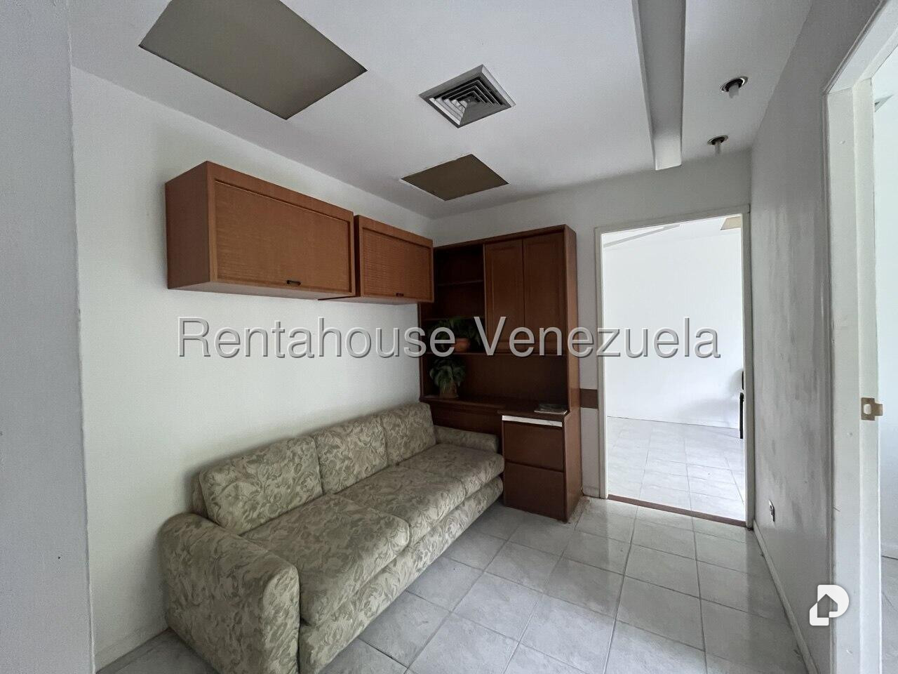 Oficina en Los Samanes, Caracas – 6