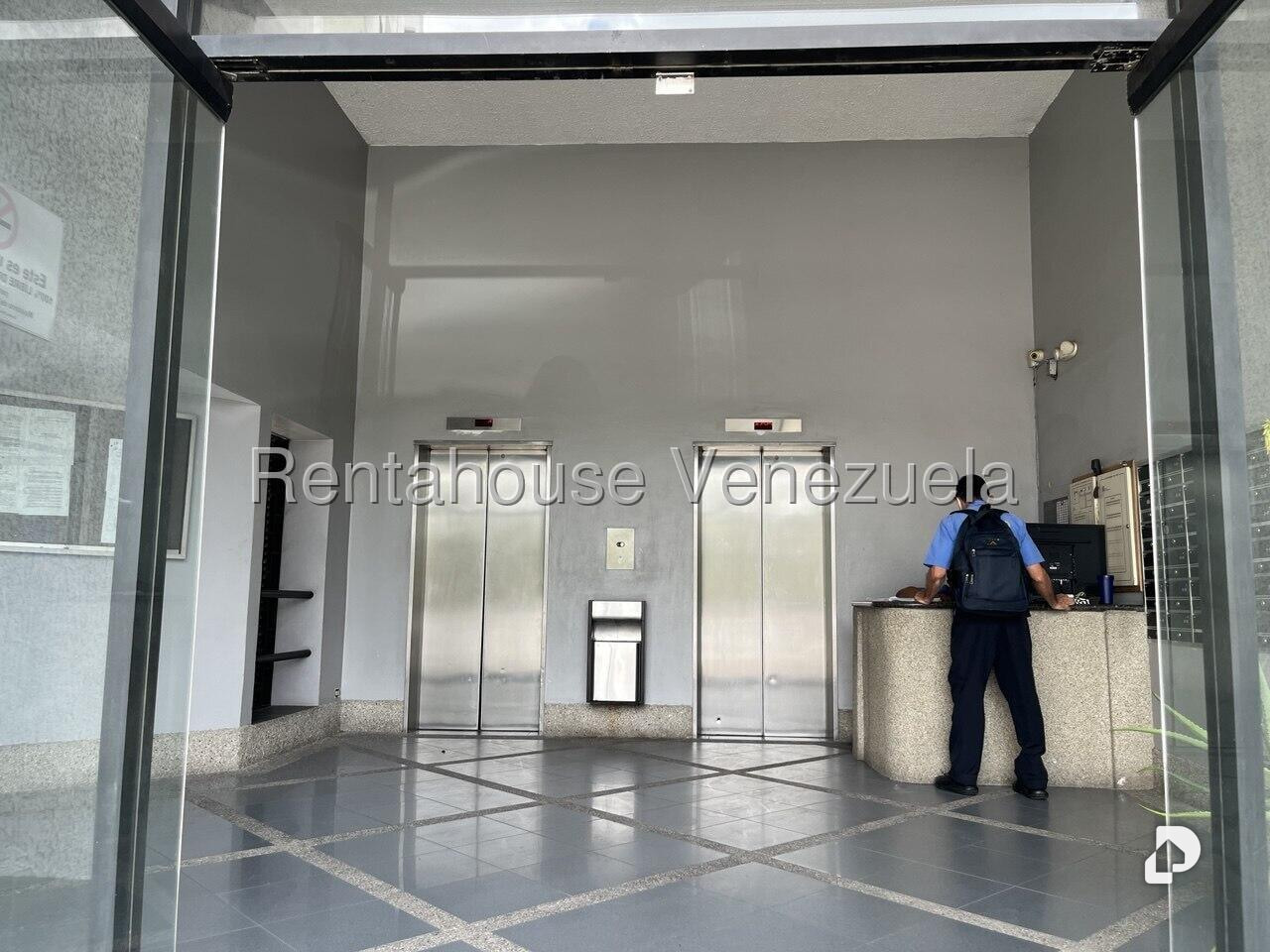 Oficina en Los Samanes, Caracas – 2