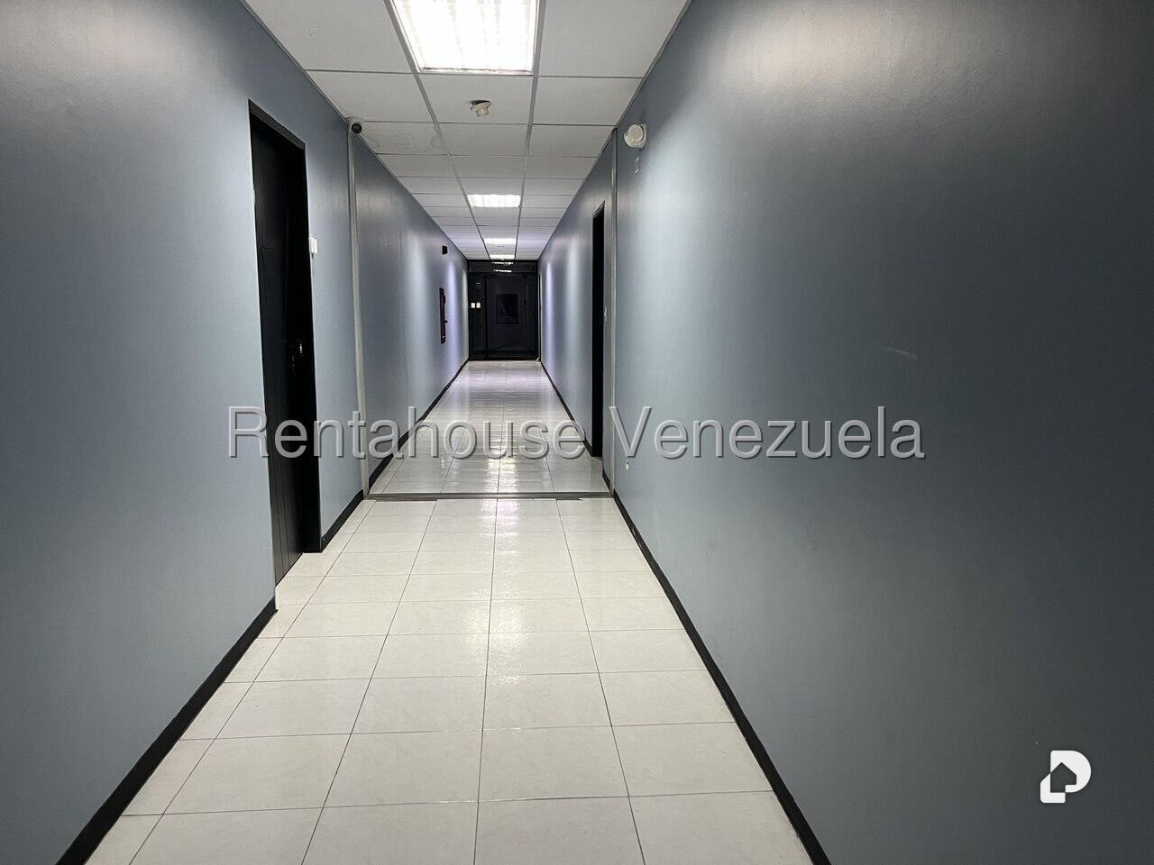 Oficina en Los Samanes, Caracas – 5