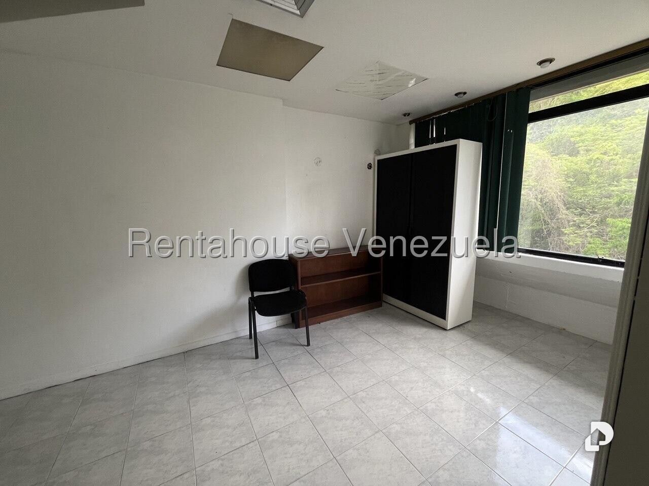 Oficina en Los Samanes, Caracas – 7