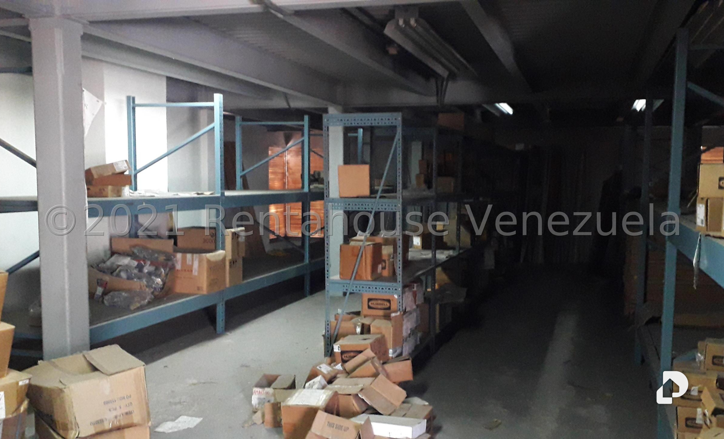Local comercial en Los Chaguaramos, Caracas