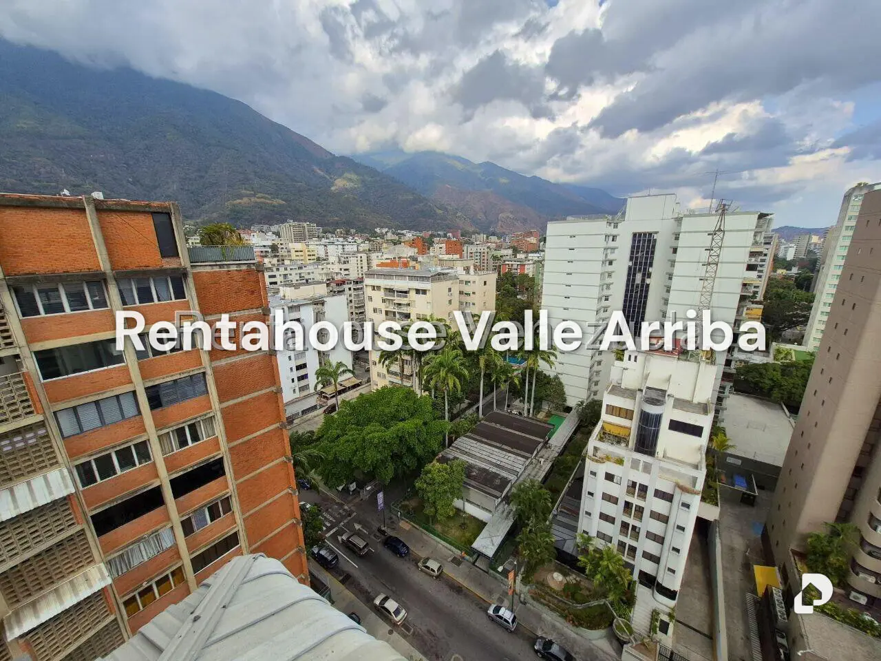 Apartamento en Los Palos Grandes, Caracas – 8