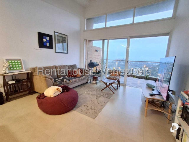 Apartamento en Alto Hatillo, Caracas – 1