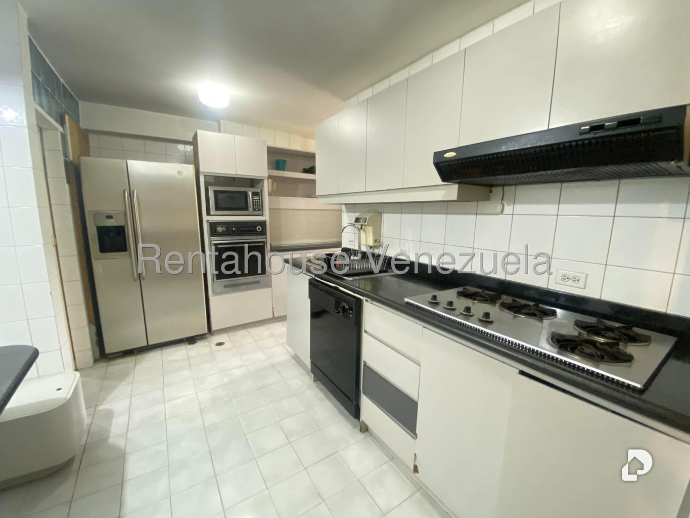 Apartamento en Los Samanes, Caracas – 12