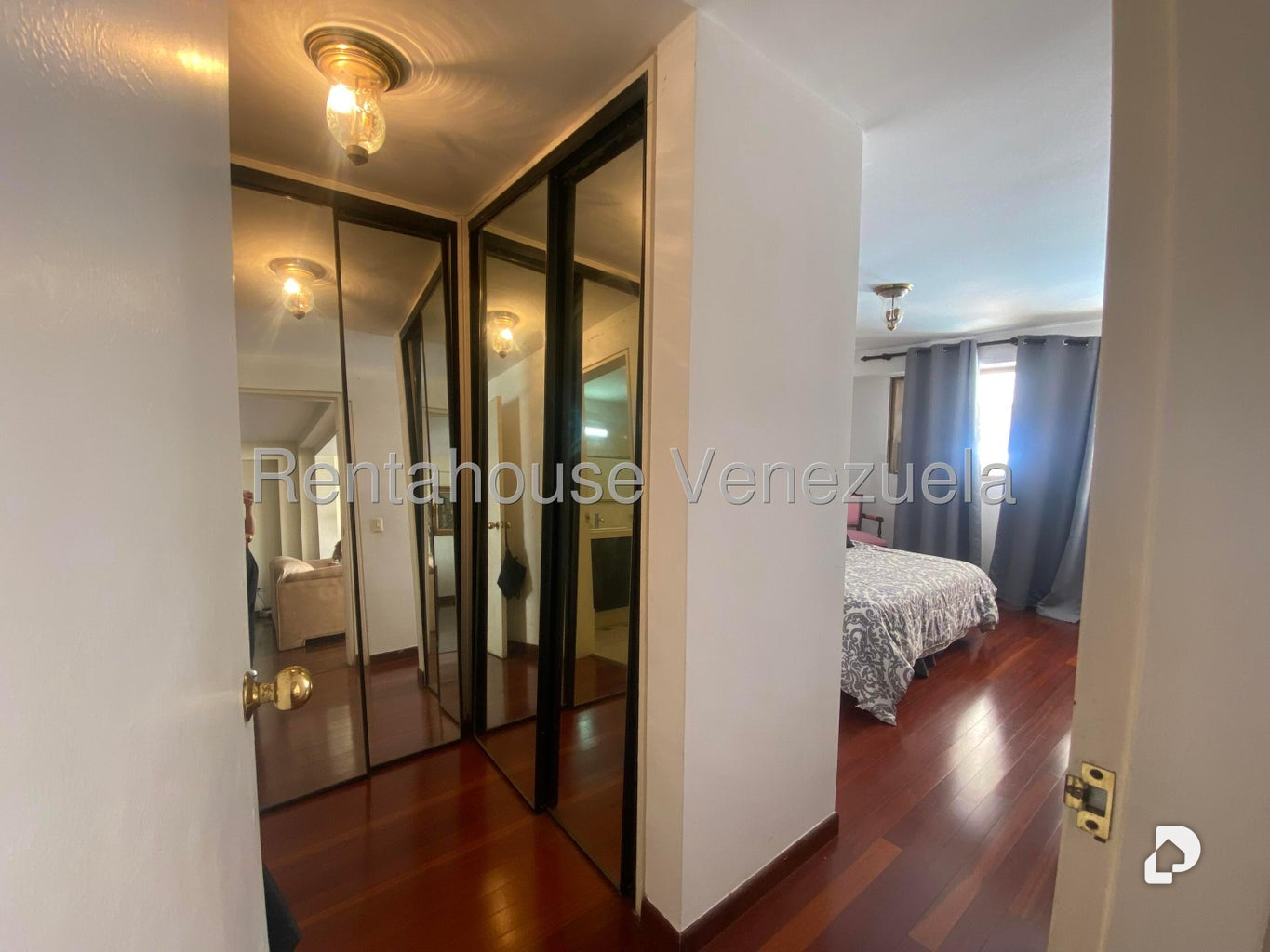 Apartamento en Los Samanes, Caracas – 17