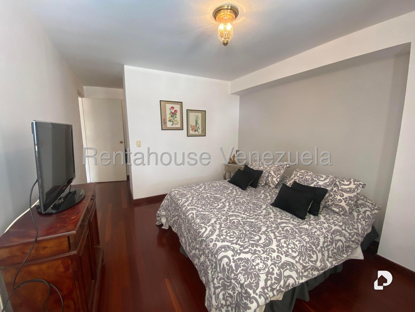 Apartamento en Los Samanes, Caracas – 16