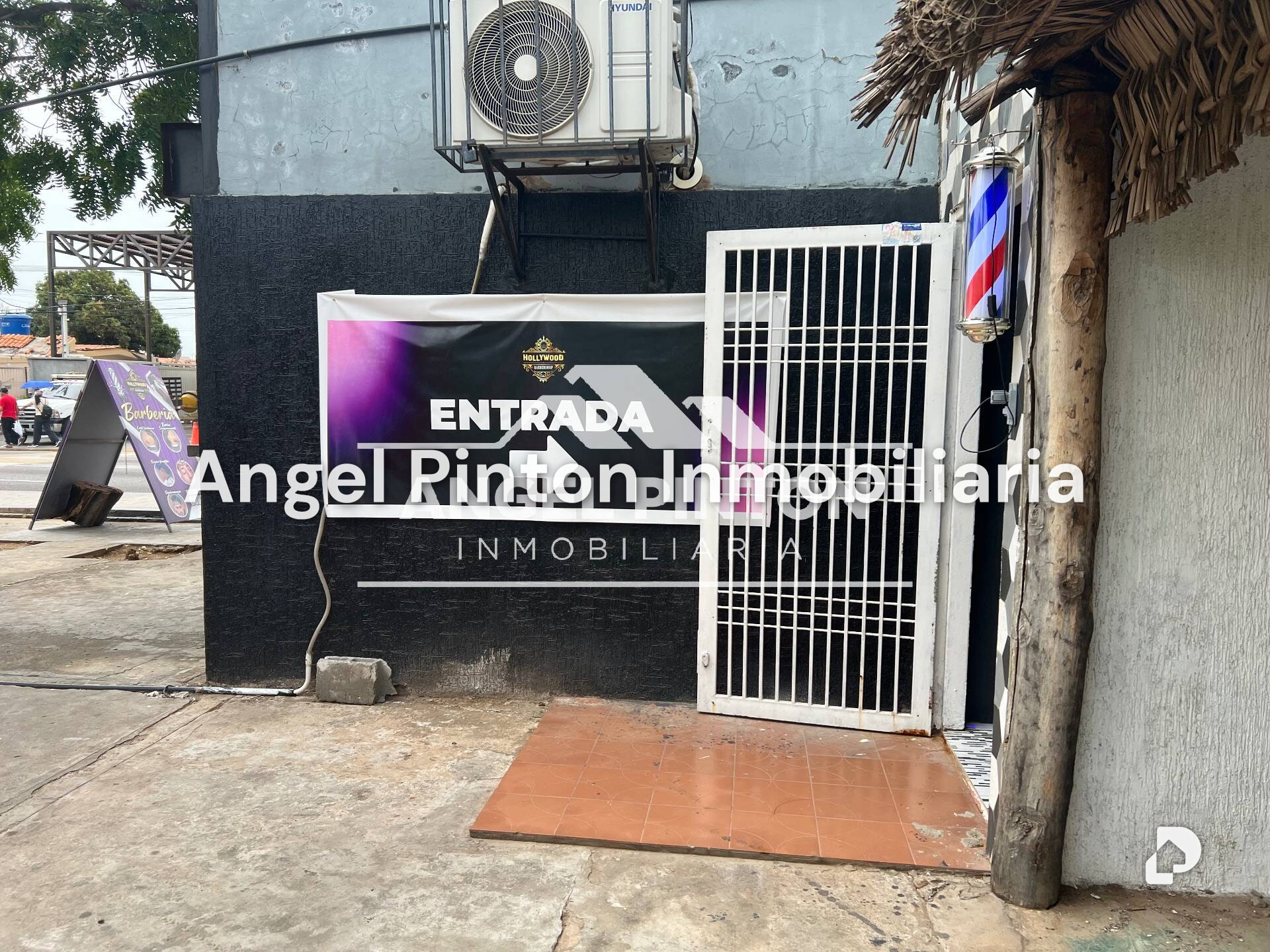 Local comercial en La Coromoto, San Francisco – 2