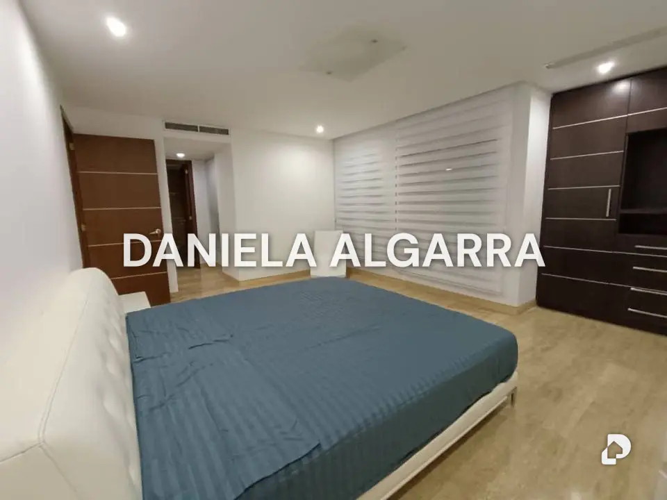 Townhouse en B. 13 de Septiembre, Valencia – 14
