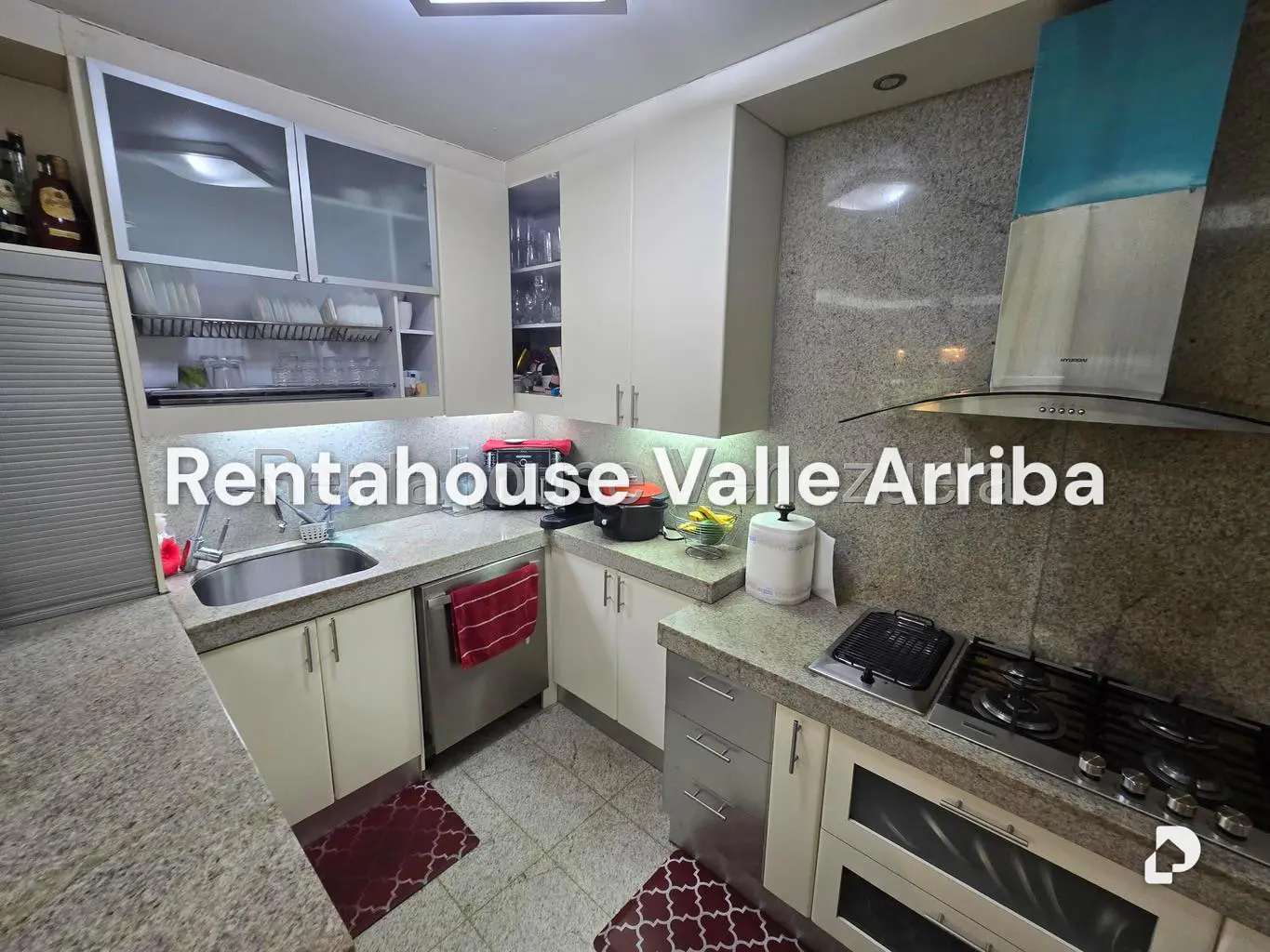 Apartamento en El Rosal, Caracas – 19